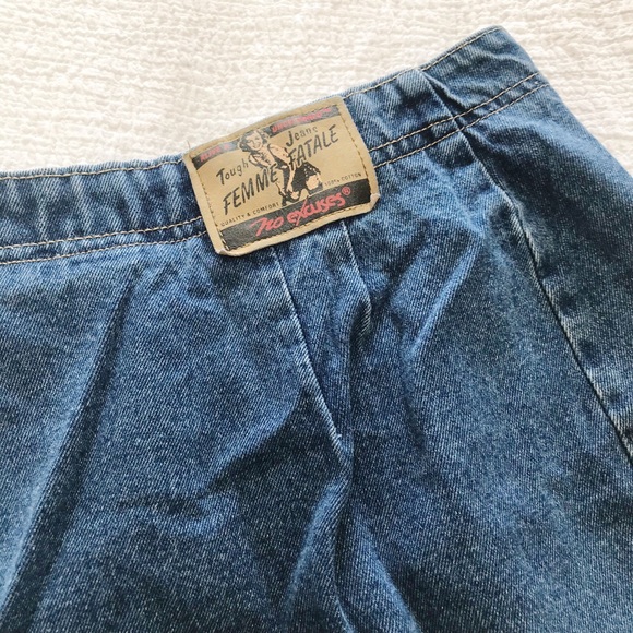 Vintage | 90’s High Waist Button Mini Skirt S XS - Picture 4 of 4